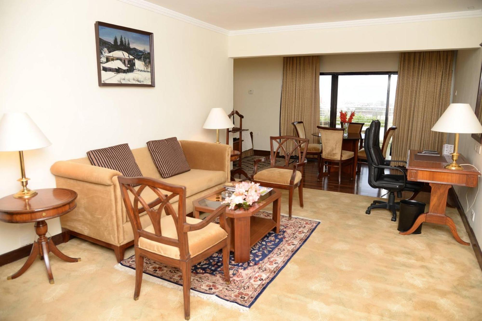 Karachi Marriott Hotel מראה חיצוני תמונה